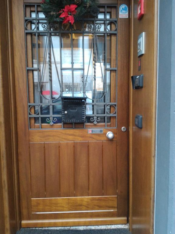אודינה Albergo Residenza Al Teatro מראה חיצוני תמונה