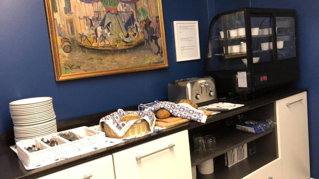 אודינה Albergo Residenza Al Teatro מראה חיצוני תמונה